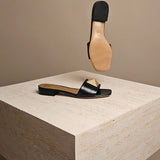 One Stud Flat Mule