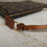Louis Vuitton Pochette Clutch