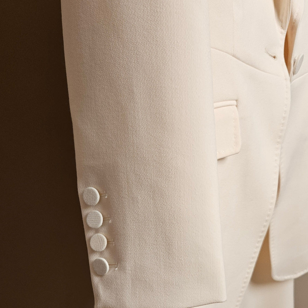 The Fashion Vault Collection Tailored White Suit