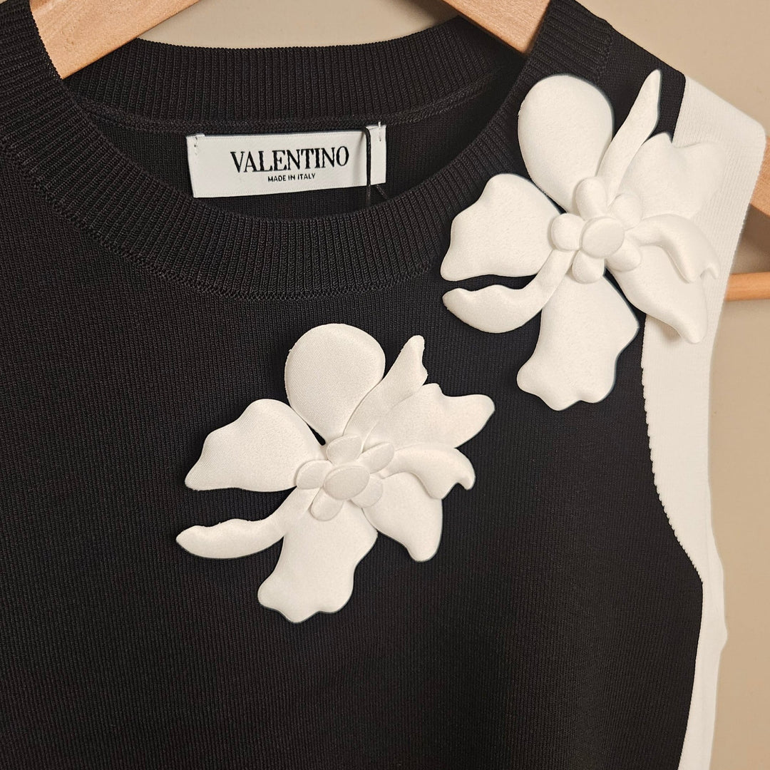 Valentino Flower knit sleeveless sweater black